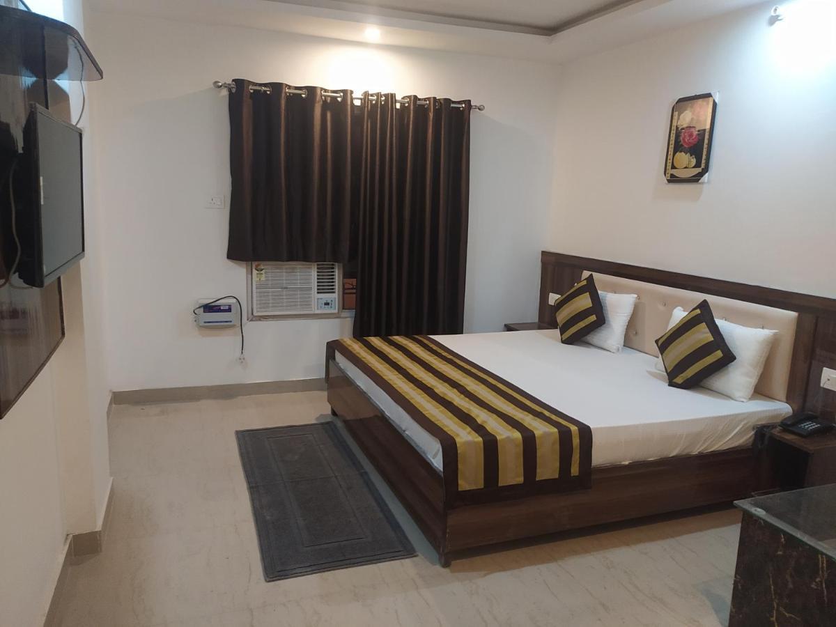 Hotel Royal Central By Akc Hotels Haridwār Extérieur photo